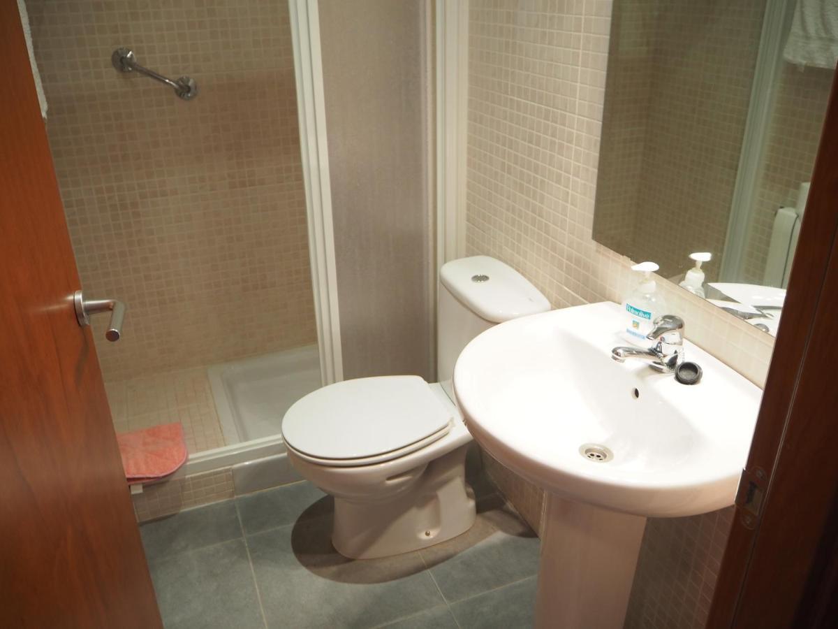Casa L'Escala, Piscina Comuntaria I Jardi Privat Villa Luaran gambar